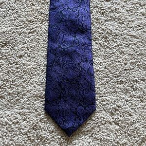 Black and purple paisley tie by Chaps